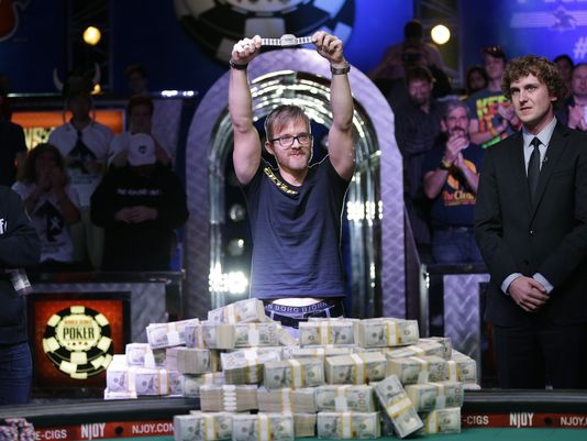 Мартин Якобсон победитель WSOP 2014 1