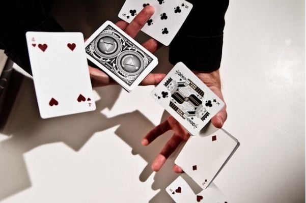 teorija beluga poker